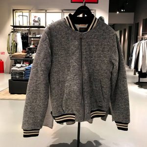 Време е за Last Minute Sale шопинг во Jack & Jones