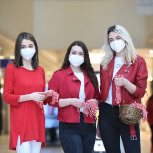 #SkopjeCityMall Ви подарува мартинки за “Среќна Баба Марта” #SkopjeCityMall Ви подарува мартинки за “Среќна Баба Марта”