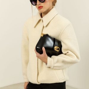 New Mona Star е новата популарна чанта на Mona Fashion